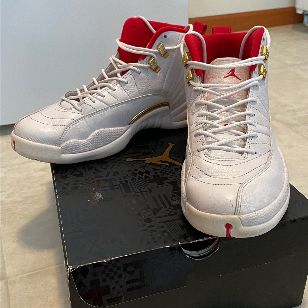 Nike Air Jordan 12 Retro men’s size 10 - Picture 14 of 16